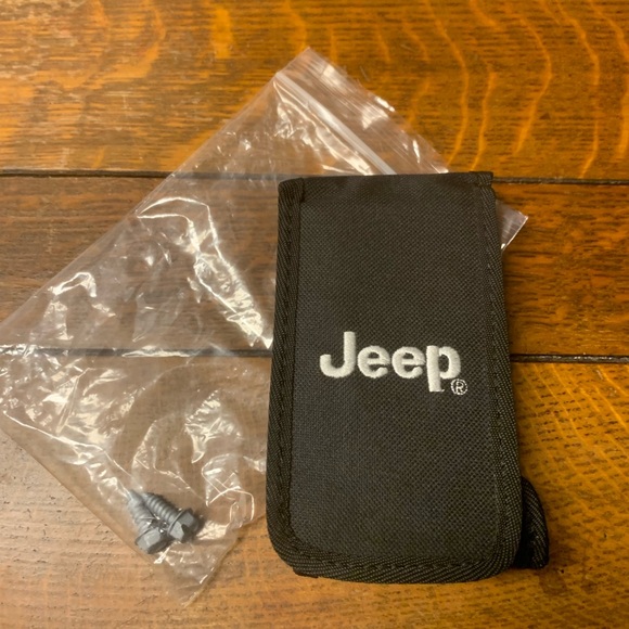 Mopar Jeep Wrangler Top and Door Removal Tool Kit - Picture 5 of 11